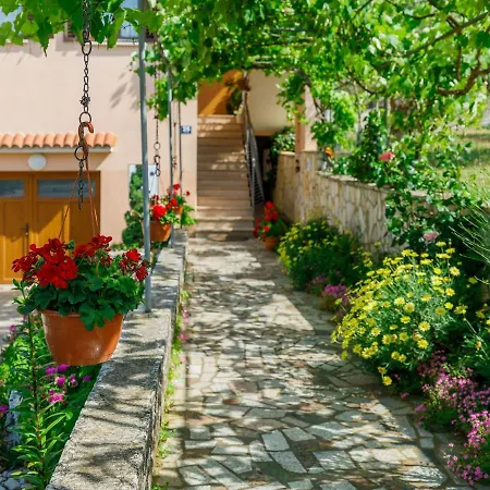 アパート Lili-2 By Interhome *